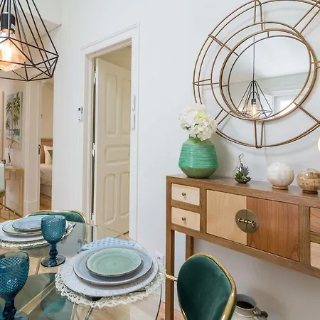 Cardal Deluxe * Lisbon